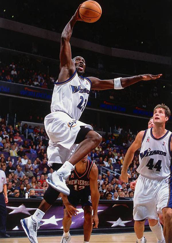 michael jordan wear wizards white jersey in match